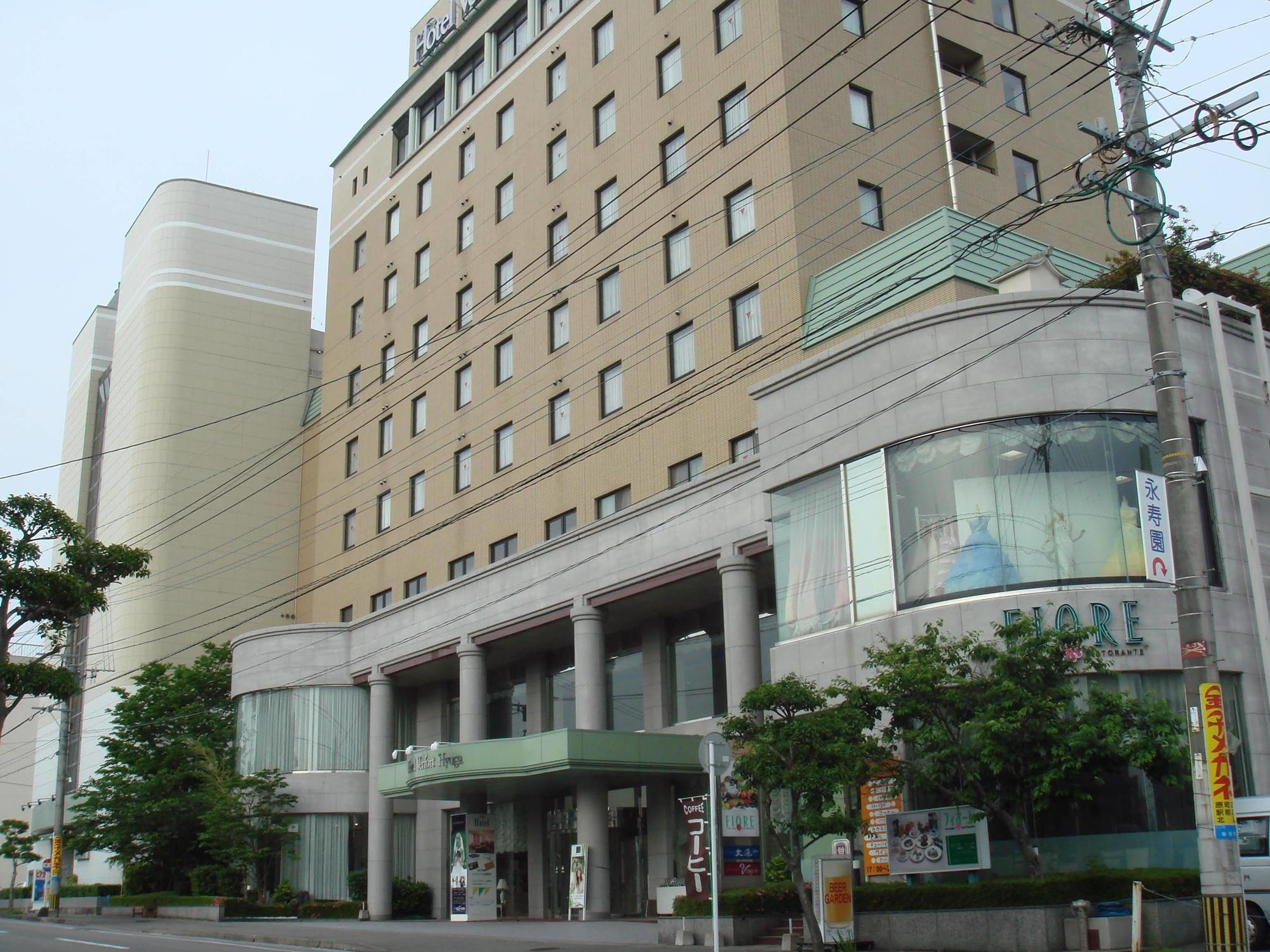 Hotel Verfort Hjuga Kültér fotó